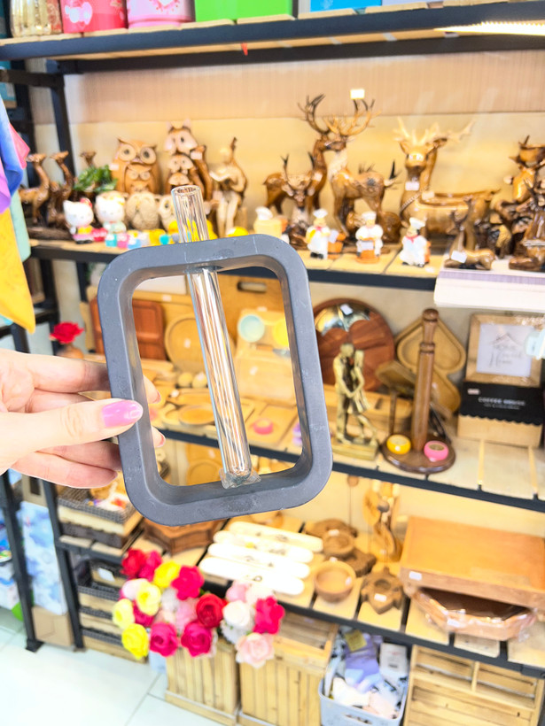 گلدان پتوس مشکی